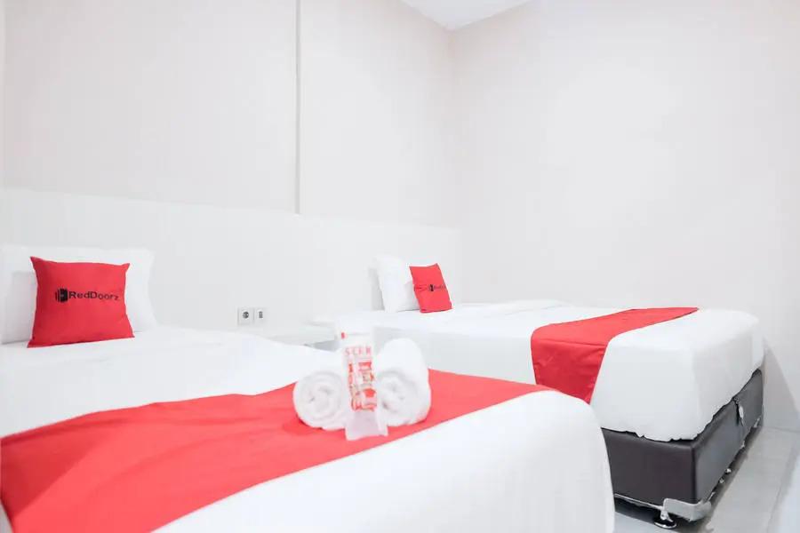 Медан: Reddoorz Plus Near Deli Park Mall Medan