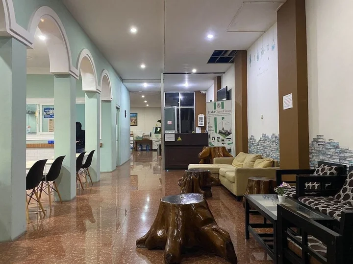 Маланг: Bima Guest House by OYO Rooms