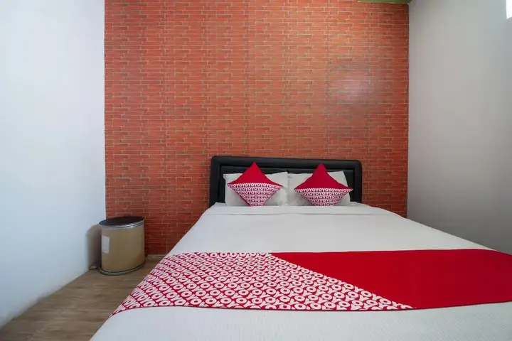 Bwalk Hotel by OYO Rooms — фото 3