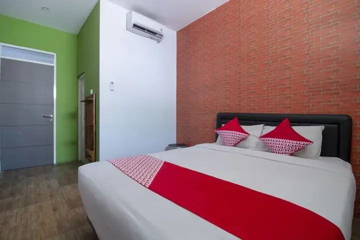 Bwalk Hotel by OYO Rooms — фото 2