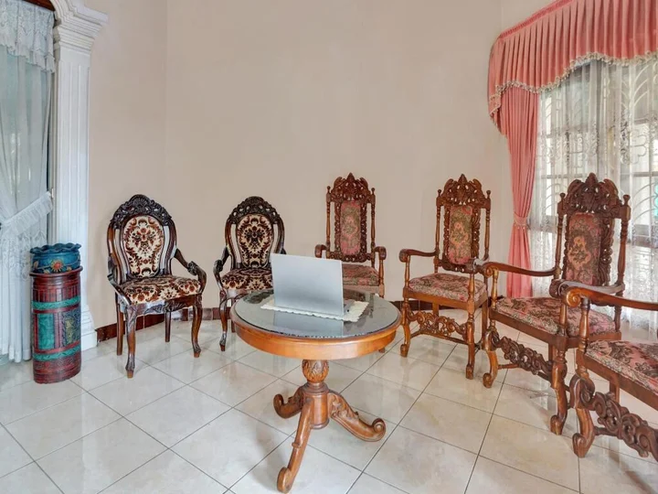 Маланг: SPOT ON 90539 Taman Borobudur Guest House Syariah
