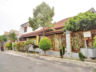 Маланг: SPOT ON 90539 Taman Borobudur Guest House Syariah