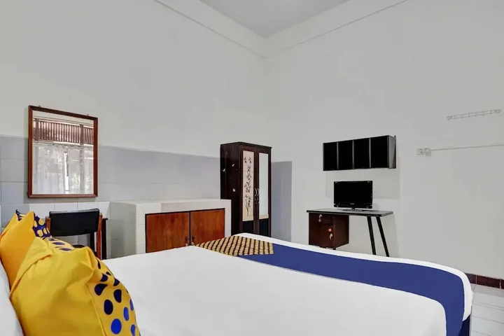 Маланг: SPOT ON 90539 Taman Borobudur Guest House Syariah