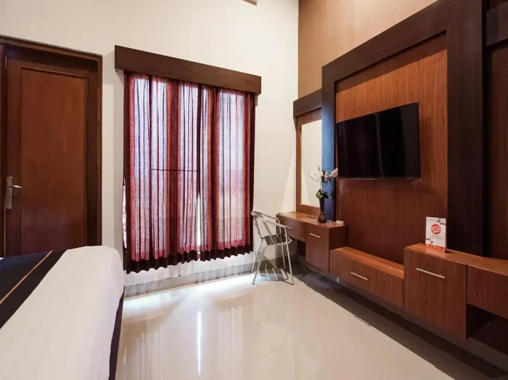 Депок: Artha Ambarukmo Exclusive by OYO Rooms