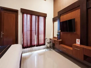 Депок: Artha Ambarukmo Exclusive by OYO Rooms