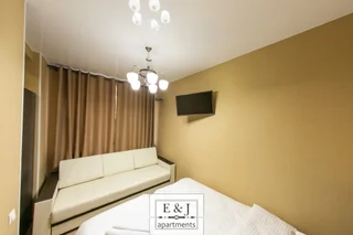 Красноярск: Апартаменты E&J