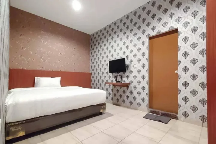 Медан: Reddoorz Plus @ Jalan Letda Sujono Medan