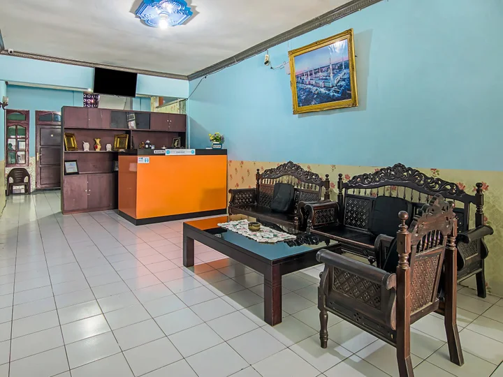 Палу: Hotel Syariah Andalas Palu by Reddoors