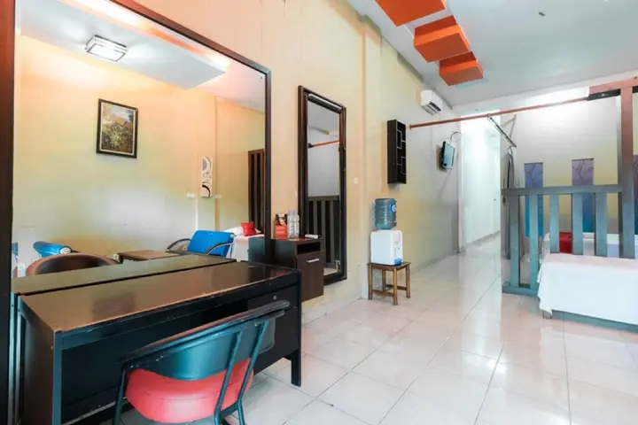 Медан: Reddoorz Syariah Near Plaza Medan Fair 2
