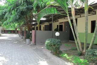 Палу: Milano Guest House