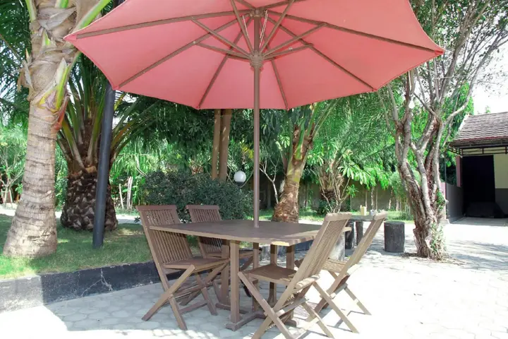 Палу: Milano Guest House