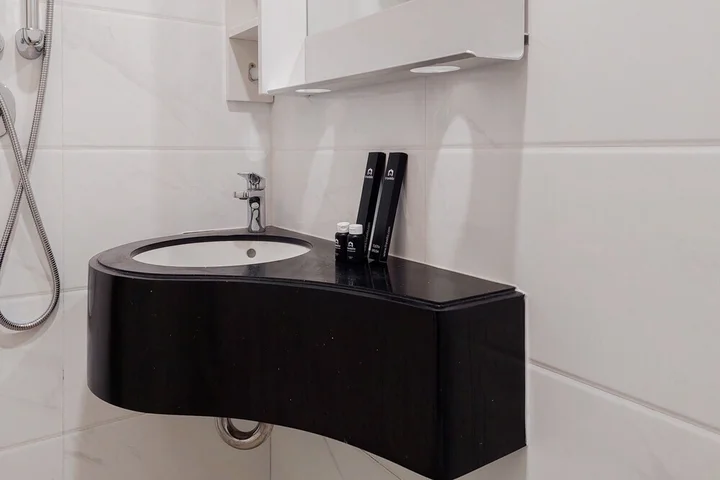 Тангеранг: SkyHouse BSD+