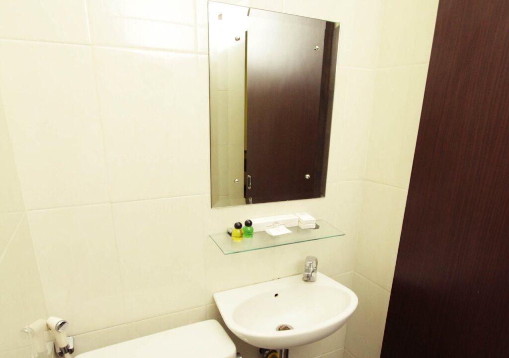 Депок: Asih Hotel Yogya