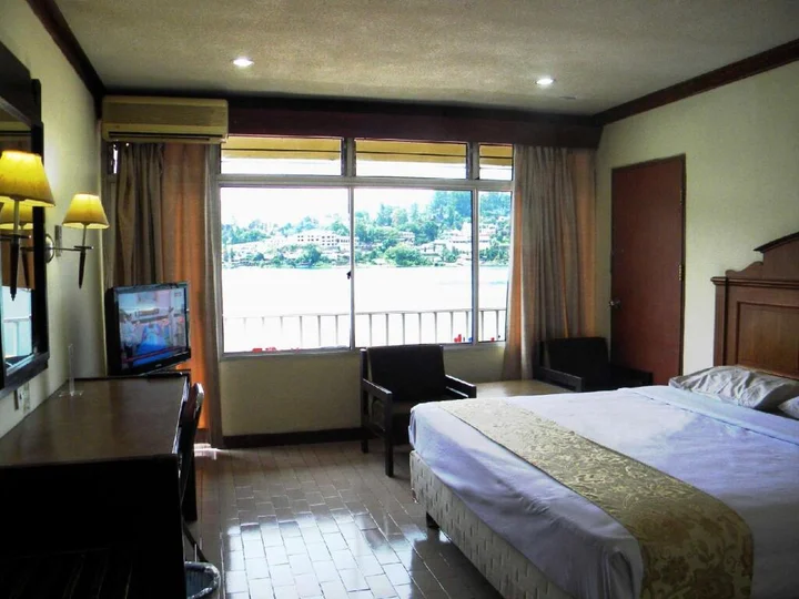 Озеро Тоба: Siantar Hotel Parapat
