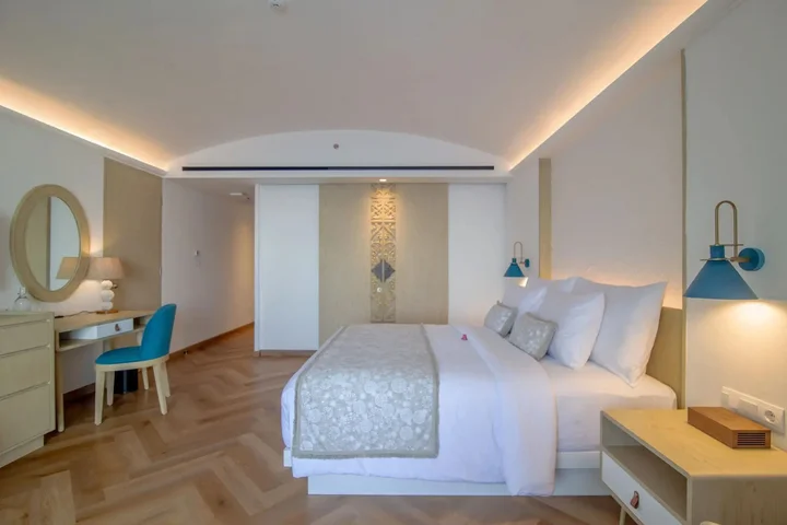 Сенджиги: Royal Avila Boutique Resort