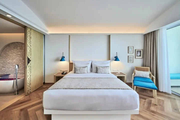 Сенджиги: Royal Avila Boutique Resort