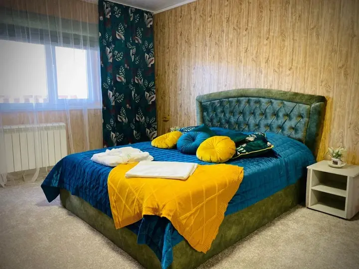 Красноярск: Эко парк Экотэль Apartel