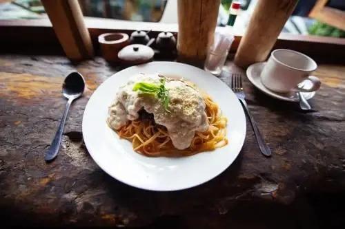 Chakra Backpacker Hostel & Vegetarian Bistro — фото 1