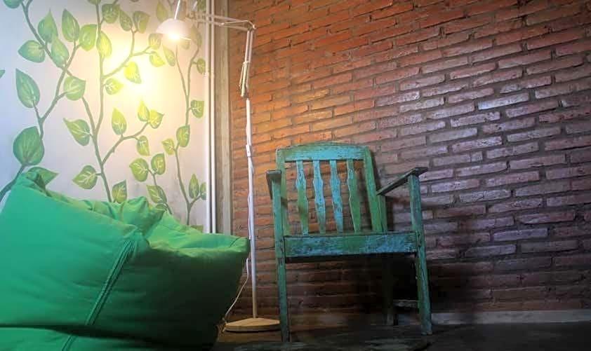 Маланг: Shelter Hostel Malang