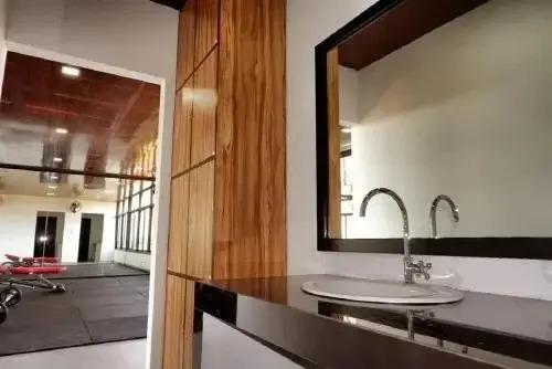 Тангеранг: Guest House 555