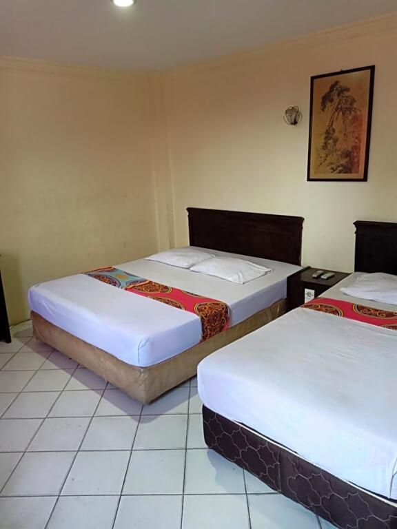 Дюмай: Hotel Srikandi
