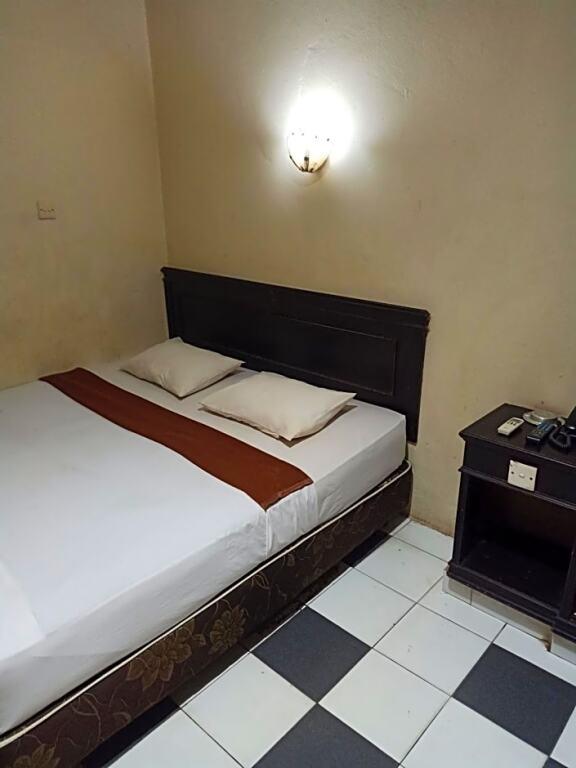 Дюмай: Hotel Srikandi