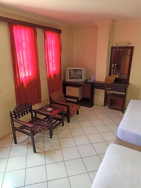 Дюмай: Hotel Srikandi
