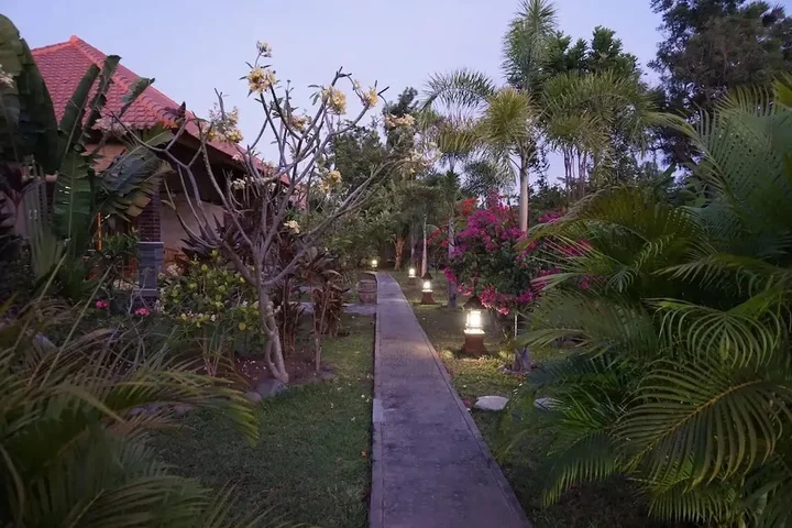 Пемутеран: Hotel Sari