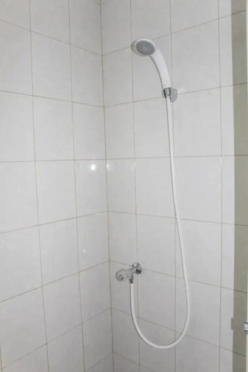 Тангеранг: Minimalist Studio Apartment at Poris 88 with City View
