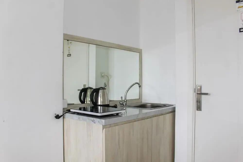 Тангеранг: Minimalist Studio Apartment at Poris 88 with City View