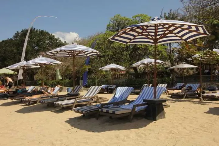 Беноа: The Oasis Benoa