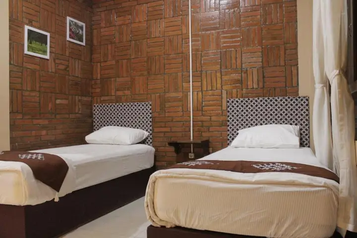 Kemala Moeslem Hotel — фото 4