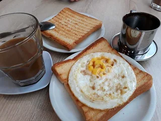 Пематангсиантар: Arya Inn