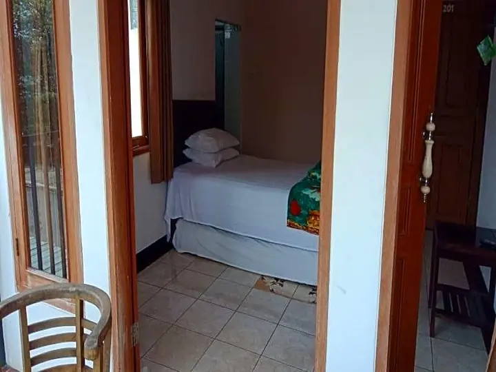Кебумен: Hotel - Wisma CK