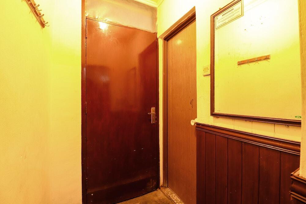 Сурабая: Hotel Cemara Surabaya