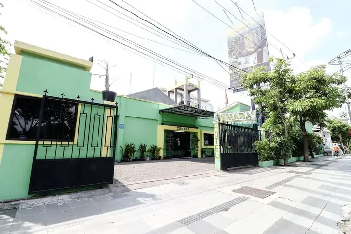Сурабая: Hotel Cemara Surabaya