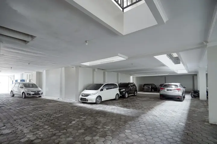 Семаранг: D'Paragon Kijang Utara