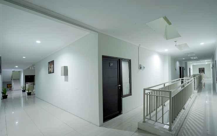 Семаранг: D'Paragon Bukit Sari