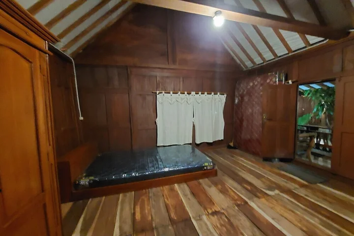 Батуретно: Mbok Niem Cafe and Cottage