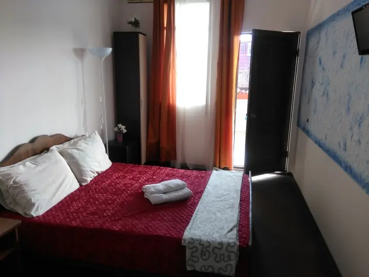 Архипо-Осиповка: Ekvator Guest House