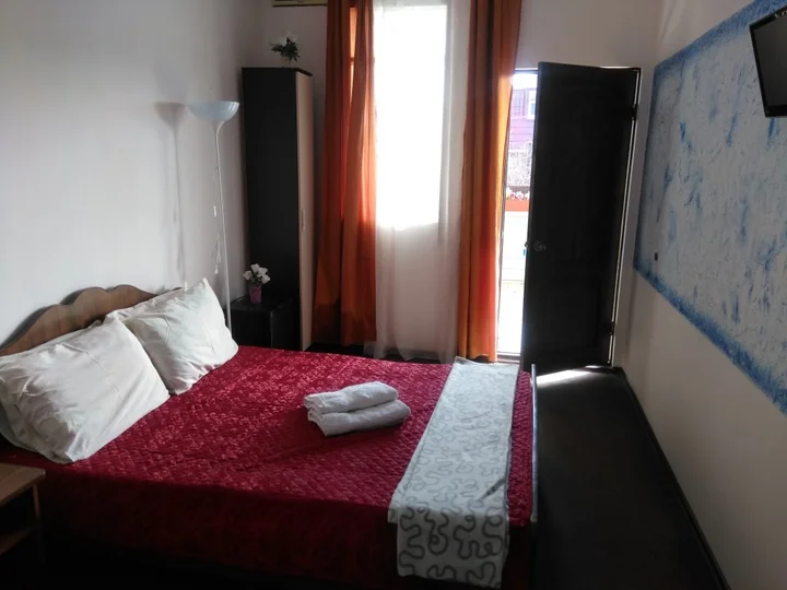 Архипо-Осиповка: Ekvator Guest House