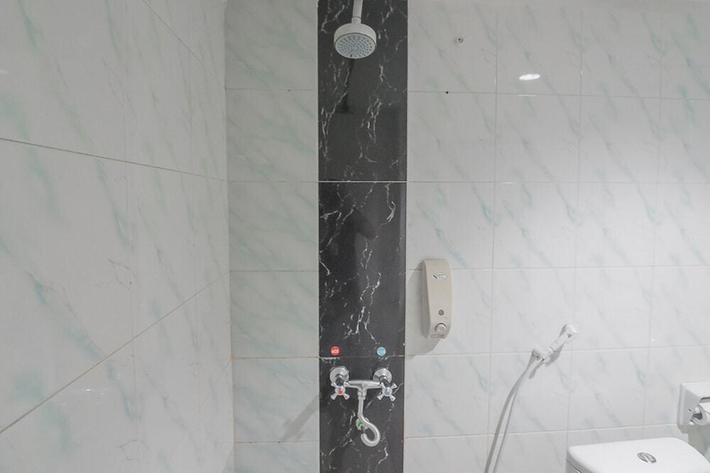 Батам: RedDoorz Plus near Harbour Bay Mall Batam