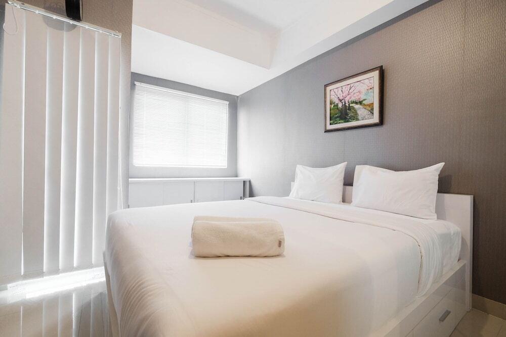 Чикаранг: Pleasant Studio Apartment at The Oasis Cikarang