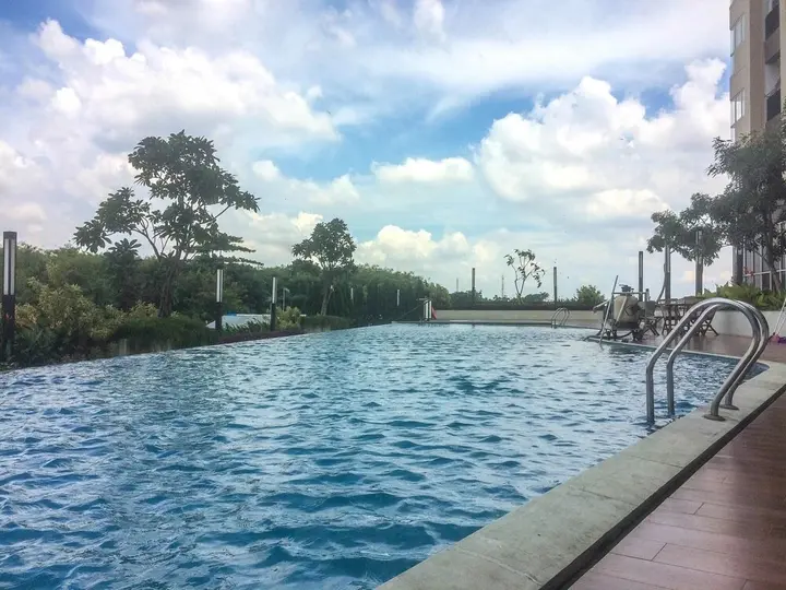 Чикаранг: Modern Style Studio Apartment at The Oasis Cikarang