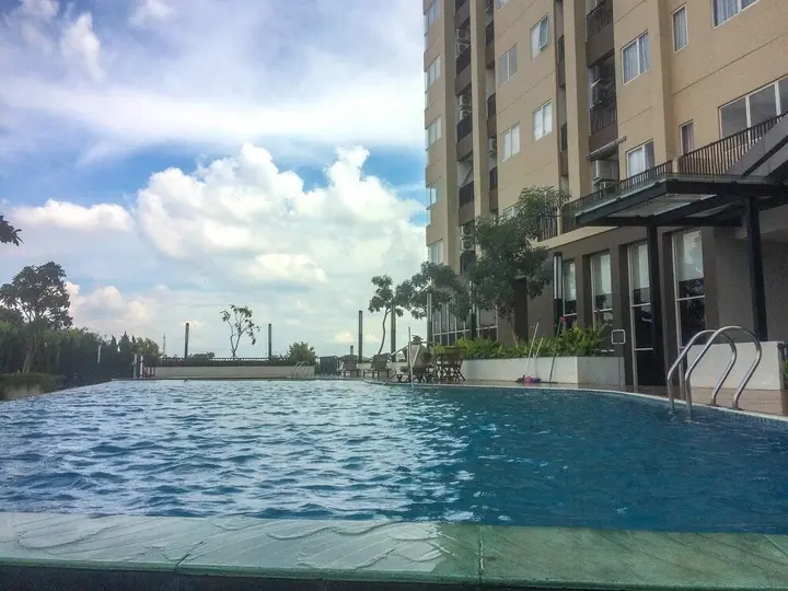Чикаранг: Well Equipped Studio at The Oasis Apartment Cikarang