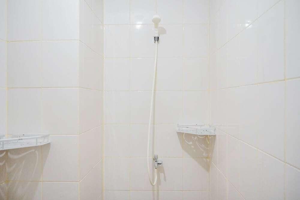 Тангеранг: Comfy and Stylish 2BR Apartment at Ayodhya Residences