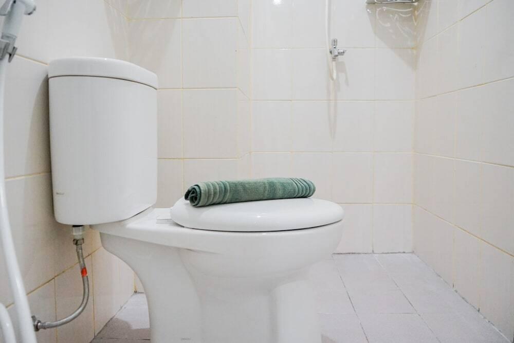 Тангеранг: Comfy and Stylish 2BR Apartment at Ayodhya Residences