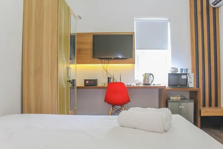 Smart Chic Studio Apartment at Aeropolis Residence — фото 3