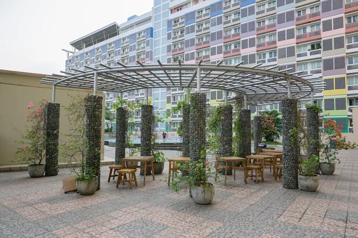 Депок: Comfy Studio Apartment At Margonda Residence 2