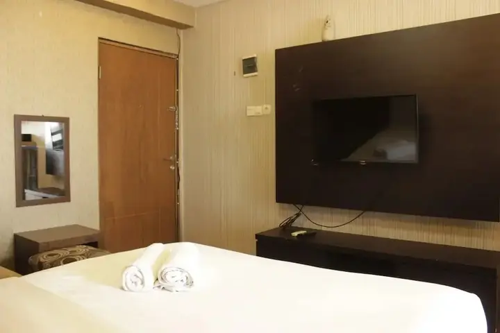 Бандунг: Strategic & Comfy Studio at Gateway Cicadas Apartment